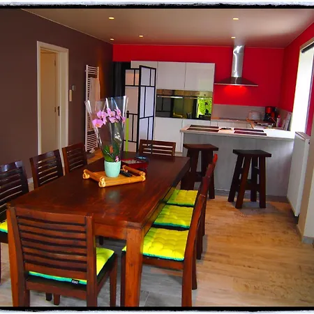 Spacious Home With Games Holiday home *