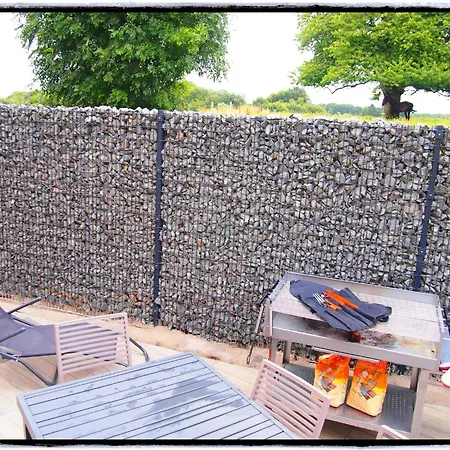 Holiday home Spacious Home With Games *